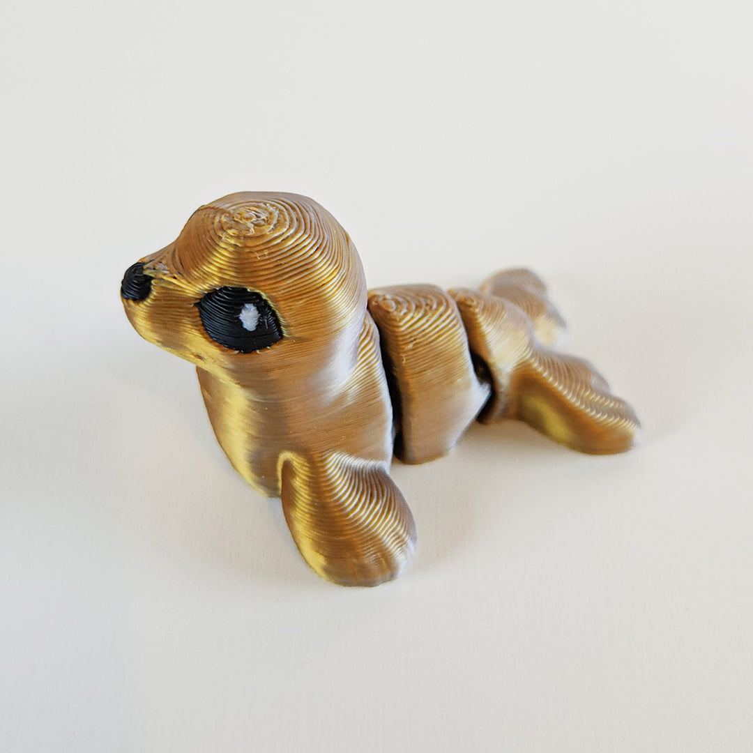 🐣 Seal Hatchling – Tiny Articulated Fiddle Companion